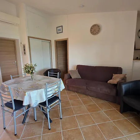 Mini Paesolu Holiday home